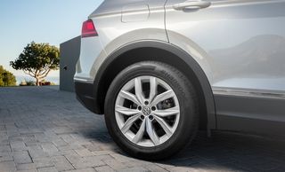 hlb photography vw volkswagen vehicle automotive port elizabeth commercial detail car photographer south africa