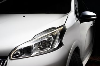 photography automotive port elizabeth detail peugeot south africa car commercial professional hlb photographer south africa vehicle